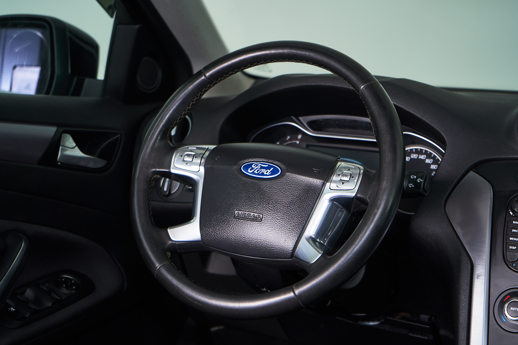 2012 Ford Mondeo IV Рестайлинг №5267857, Черный, 549000 рублей - вид 15