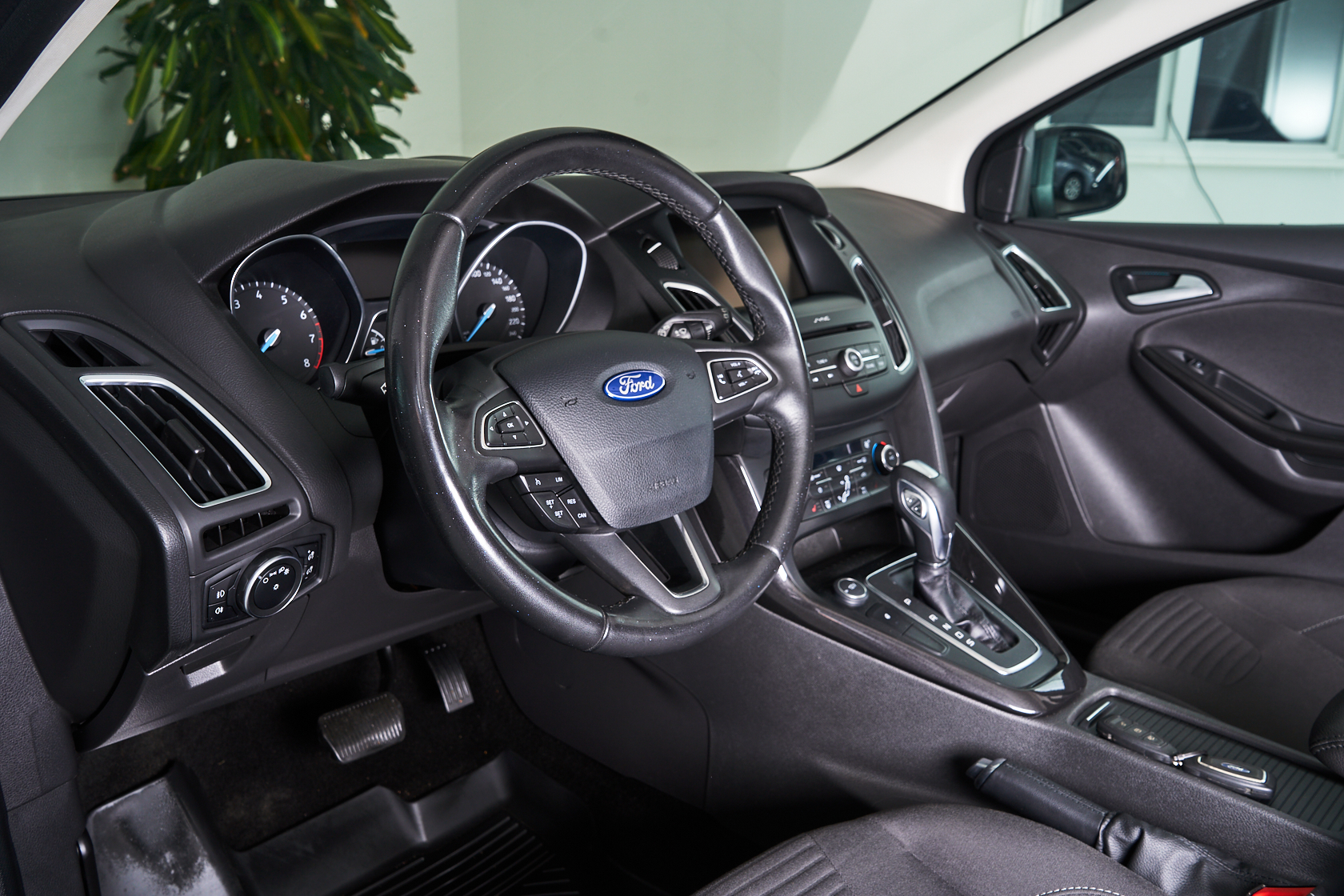 2015 Ford Focus III №5365600, Серый, 669000 рублей - вид 13