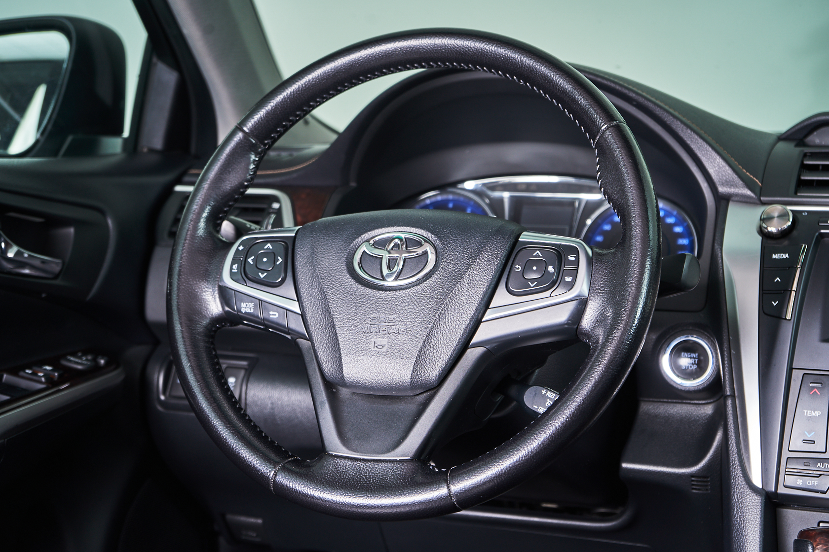 2015 Toyota Camry IX №5384636, Белый, 1290000 рублей - вид 11