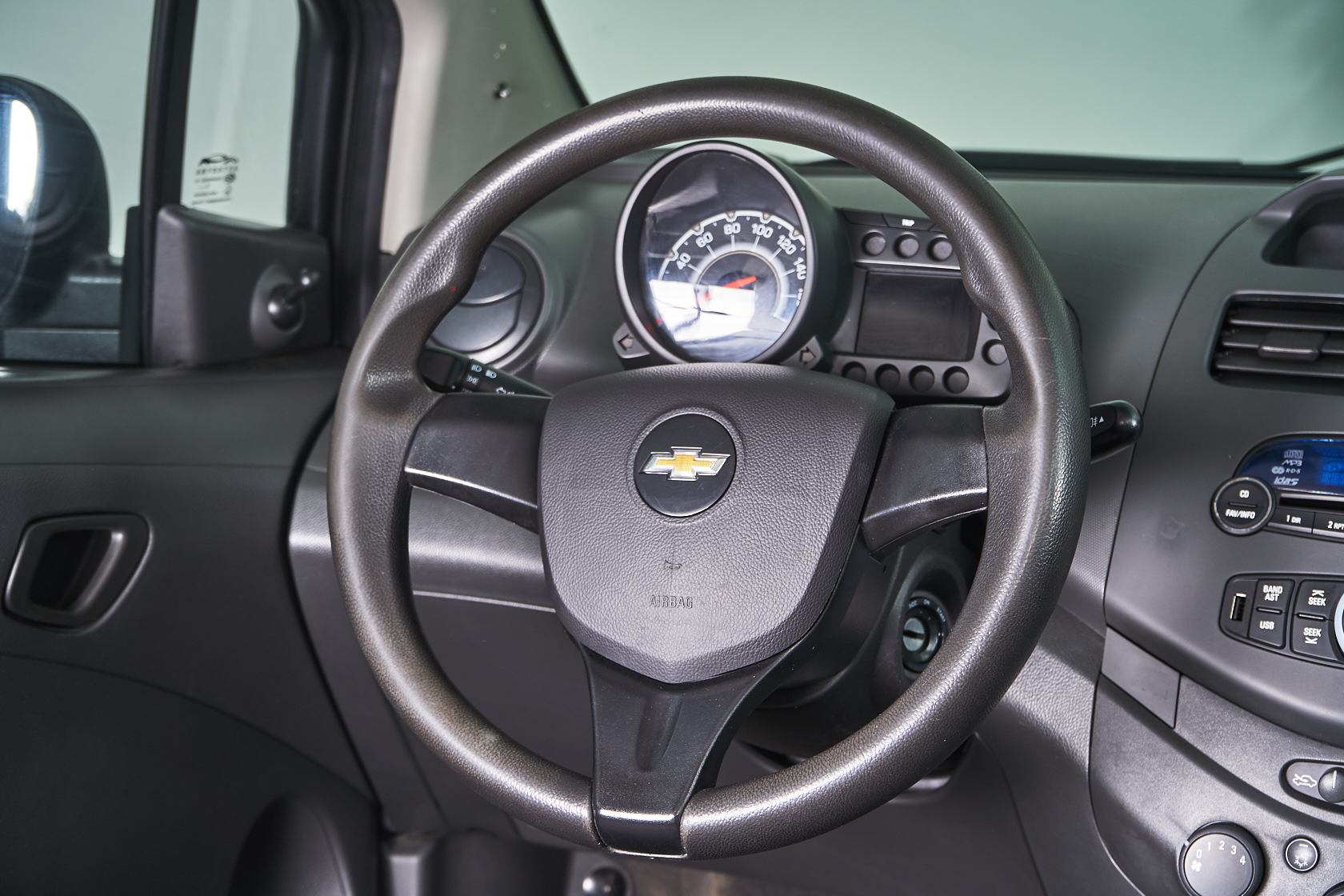 2012 Chevrolet Spark III, Черный - вид 9