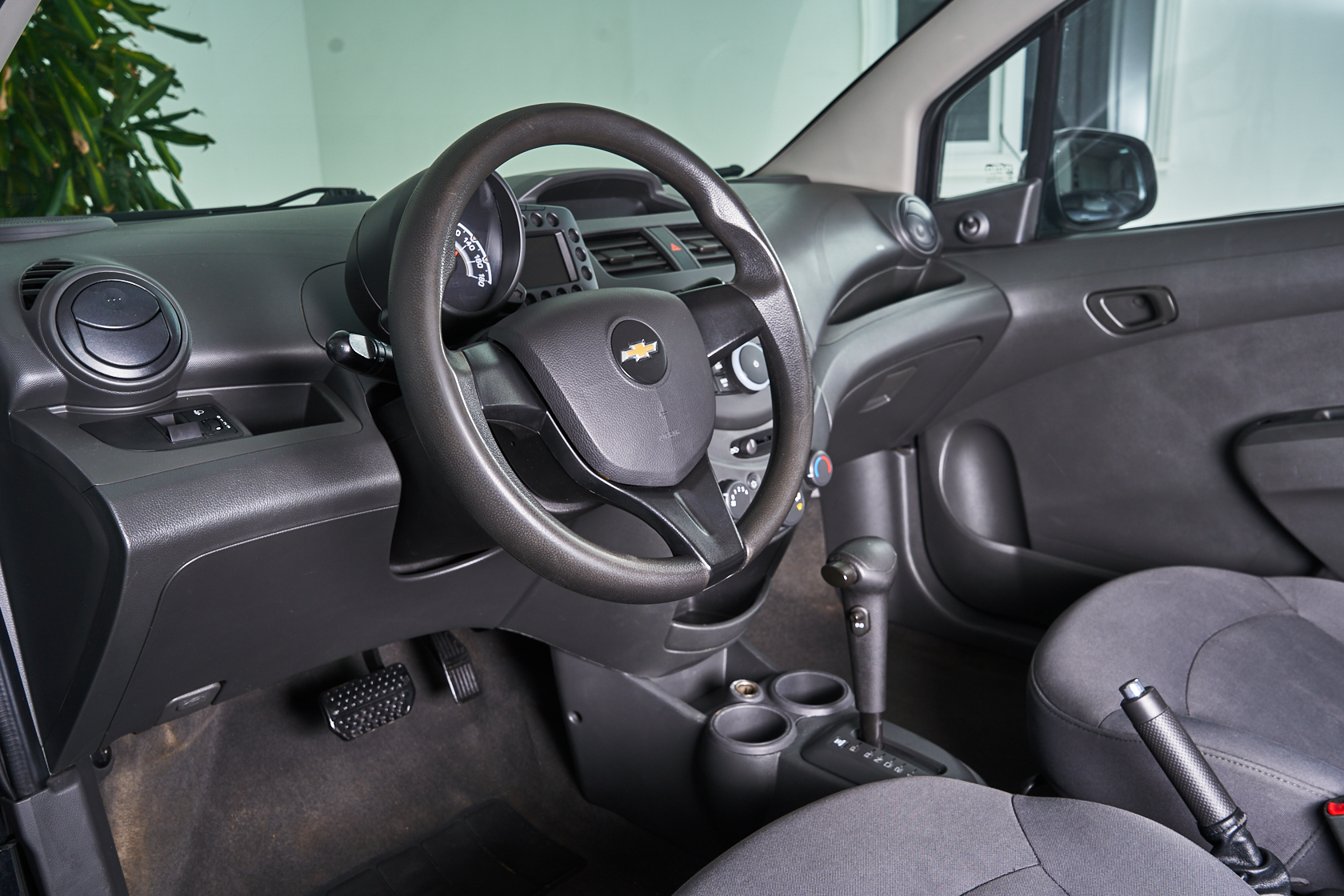 2012 Chevrolet Spark III, Черный - вид 12