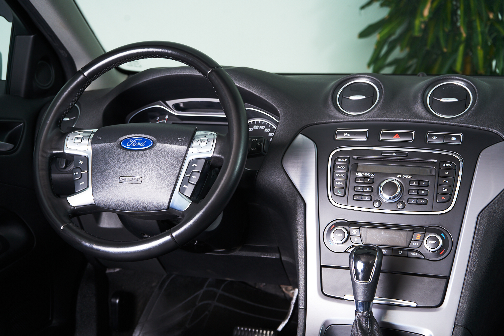 2014 Ford Mondeo IV Рестайлинг, Белый - вид 9
