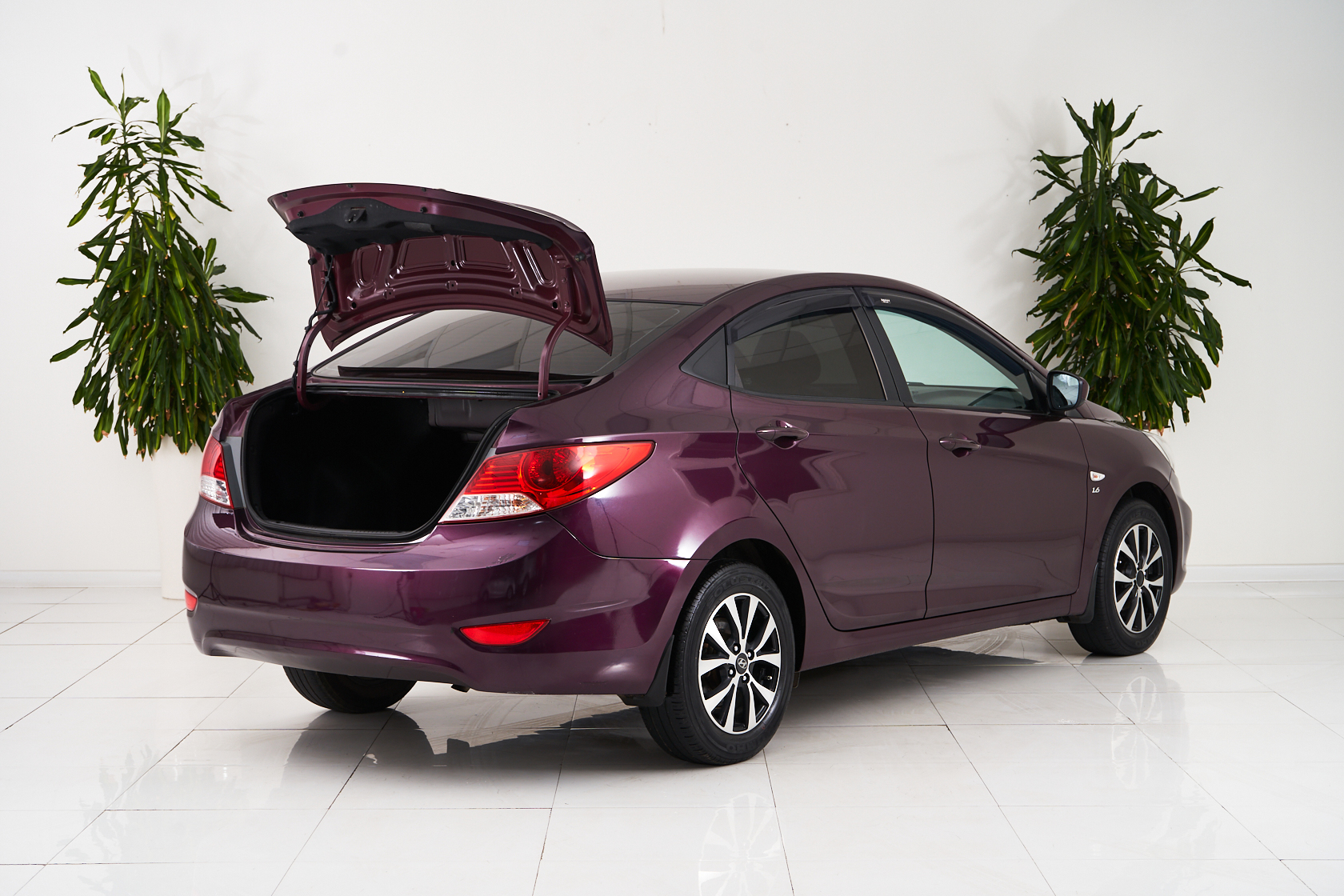 2013 Hyundai Solaris I №5453998, Фиолетовый, 399000 рублей - вид 6