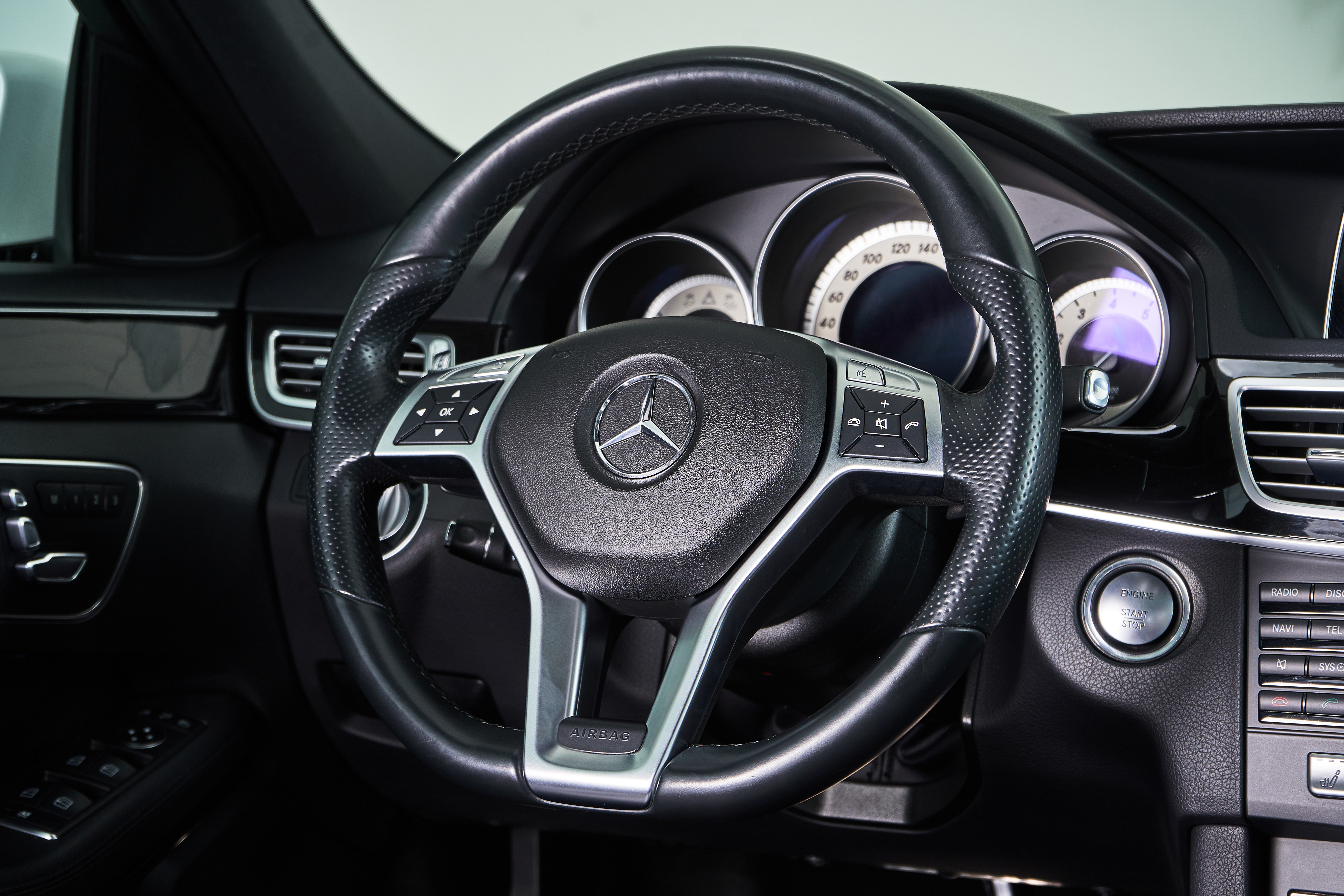2014 Mercedes-Benz E-Класс IV, Белый - вид 10