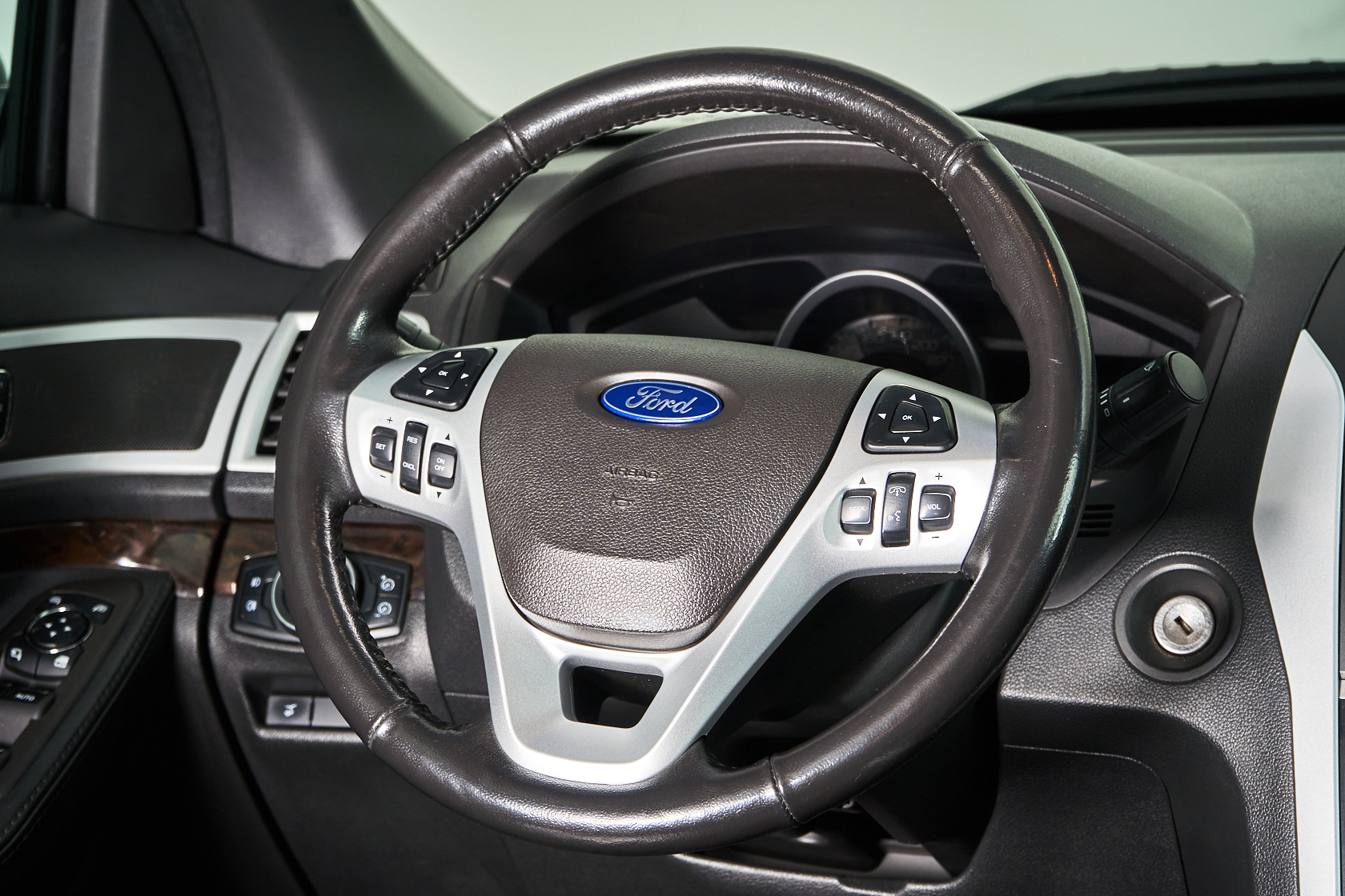 2013 Ford Explorer V, Серебряный - вид 9