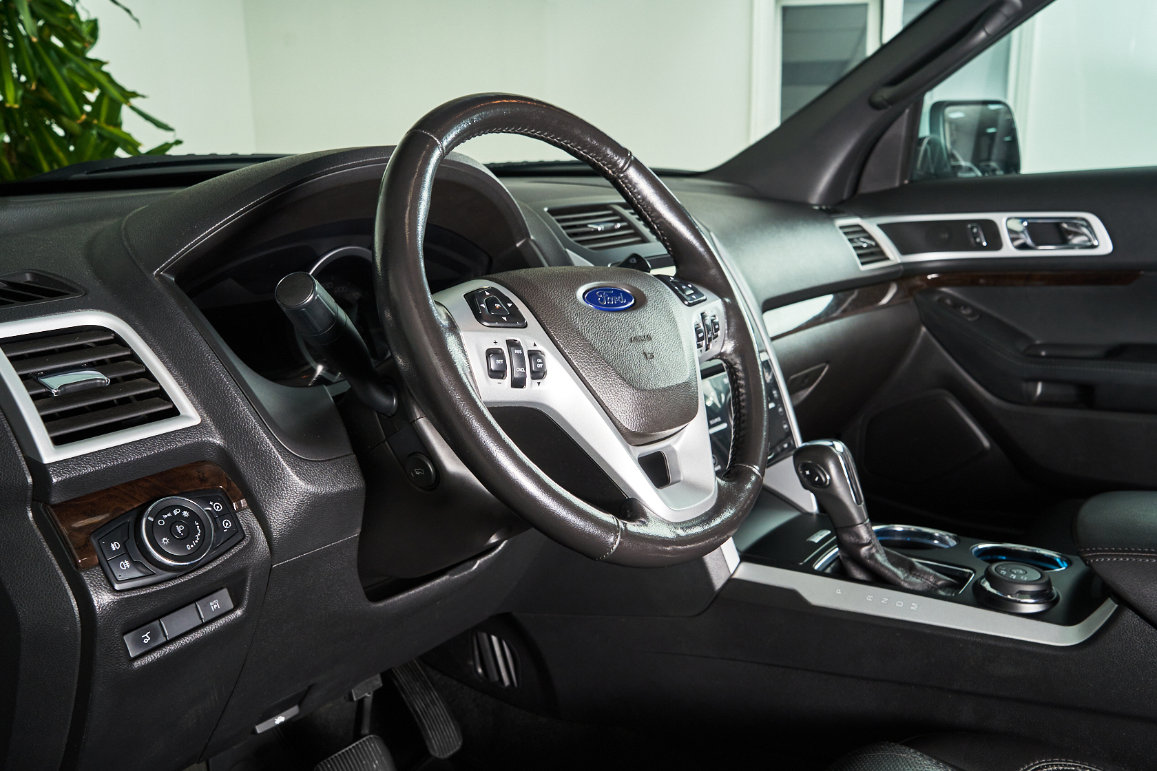 2013 Ford Explorer V, Серебряный - вид 13