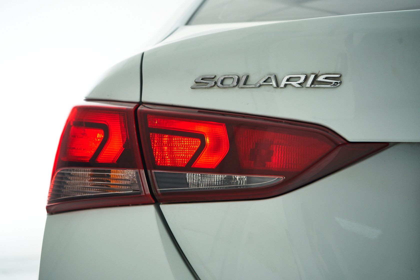 2017 Hyundai Solaris II, Белый - вид 13