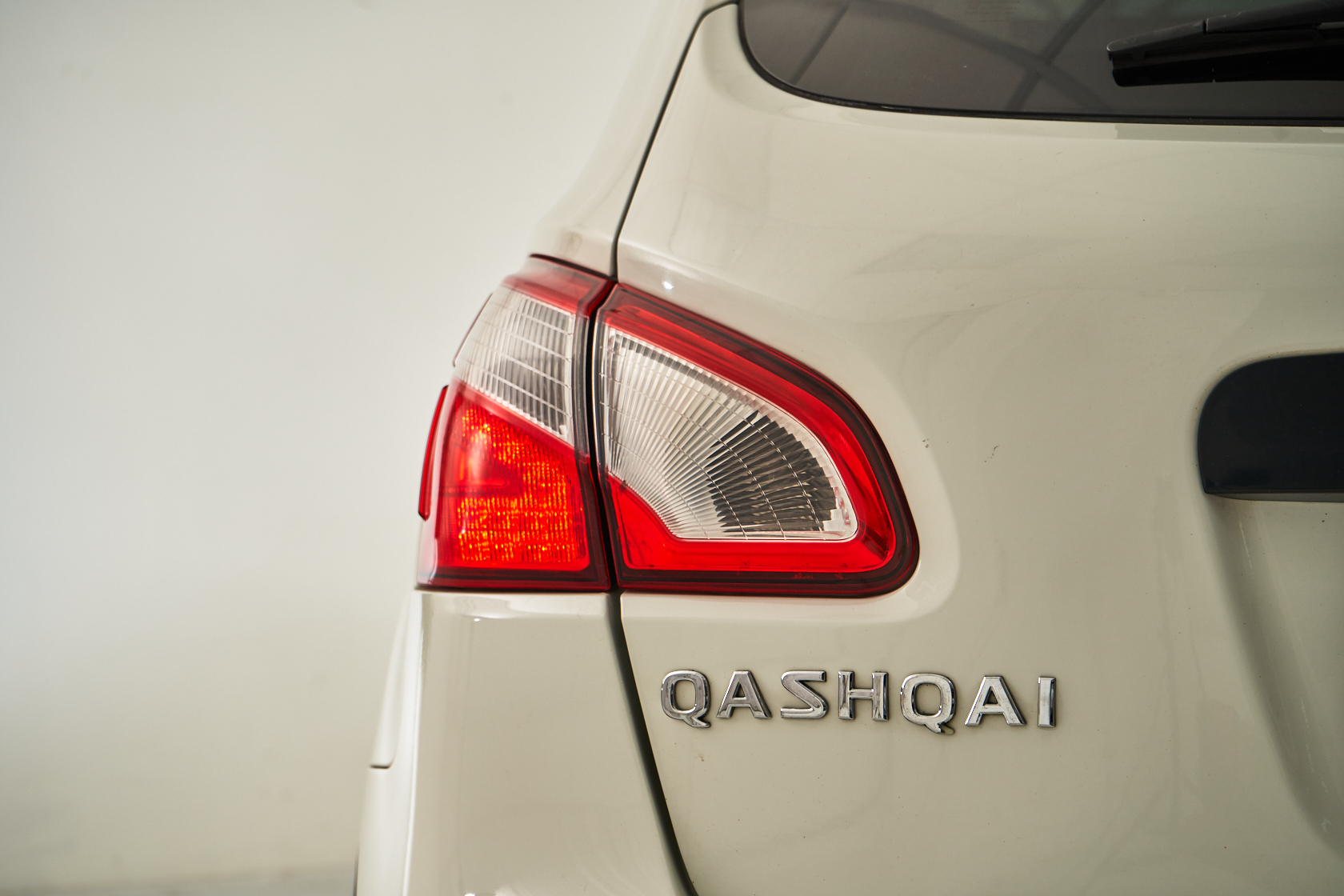 2010 Nissan Qashqai I Рестайлинг, Белый - вид 14