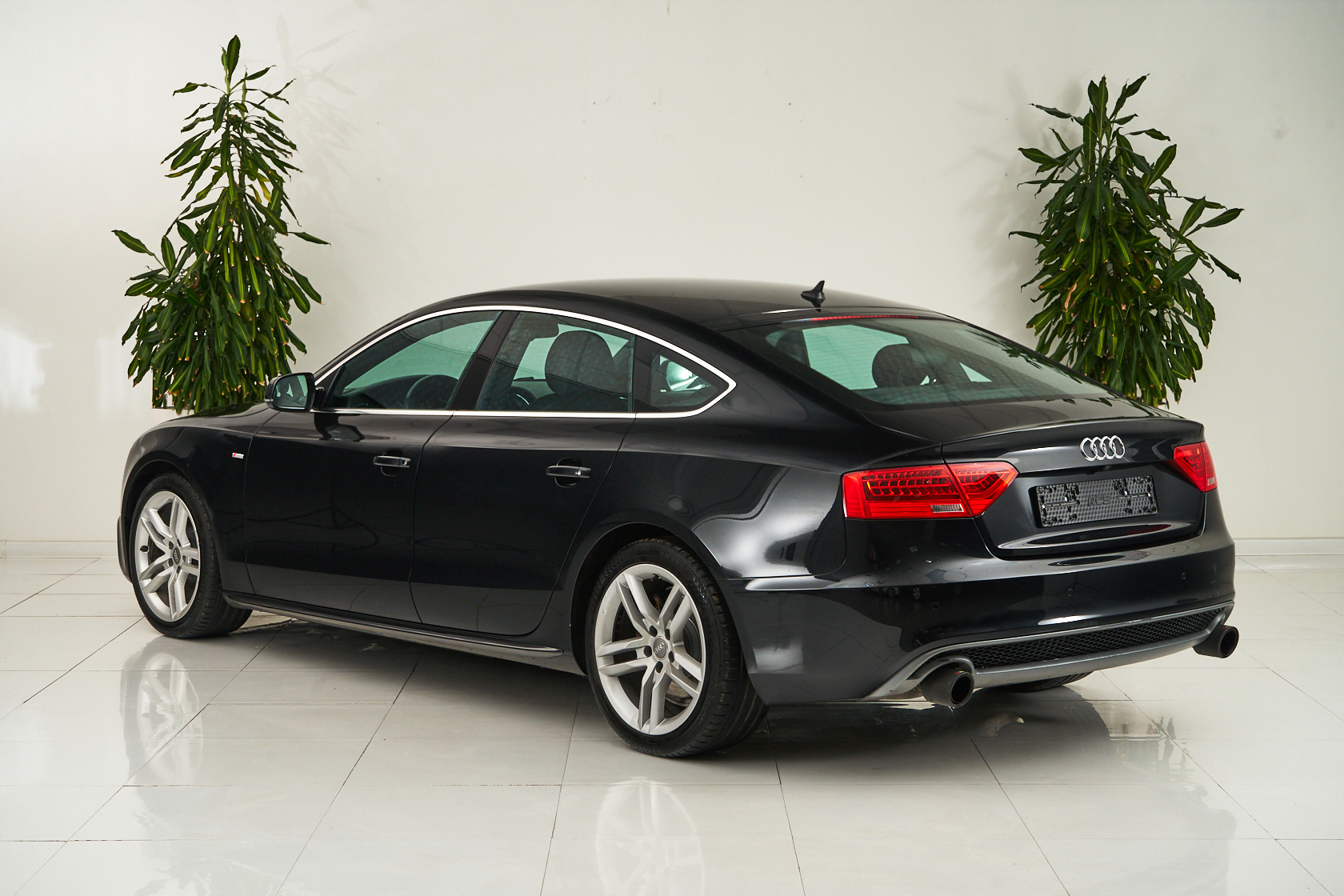 2013 Audi A5 I Рестайлинг №5633593, Черный, 1289000 рублей - вид 4