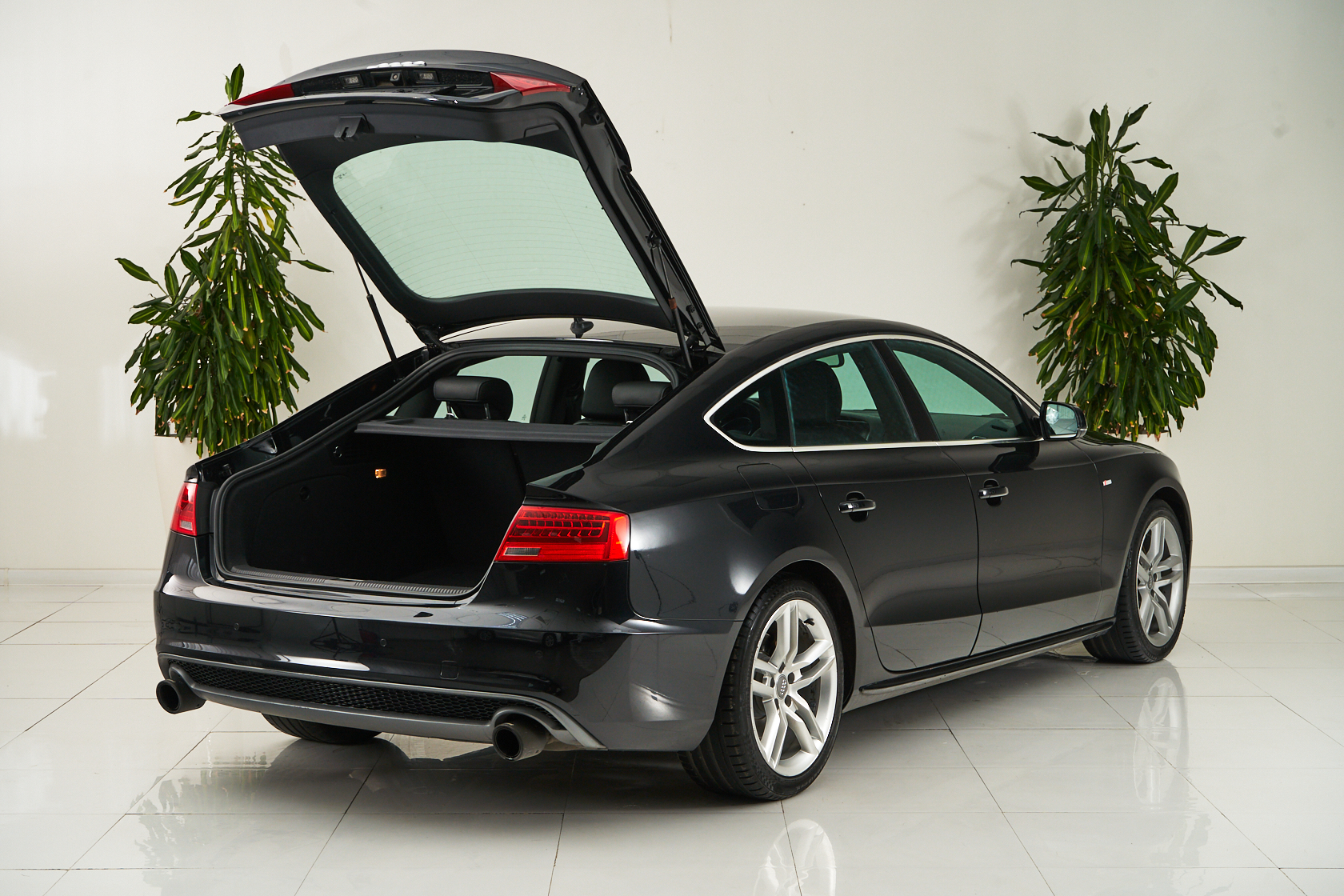 2013 Audi A5 I Рестайлинг №5633593, Черный, 1289000 рублей - вид 6