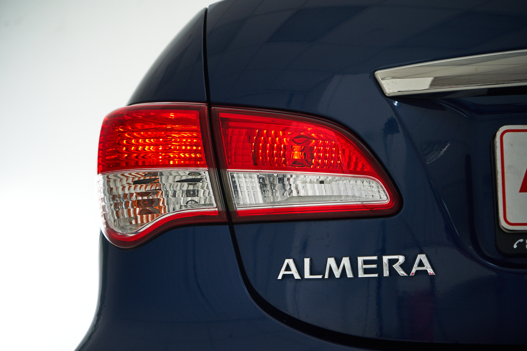 2016 Nissan Almera III, Синий - вид 13