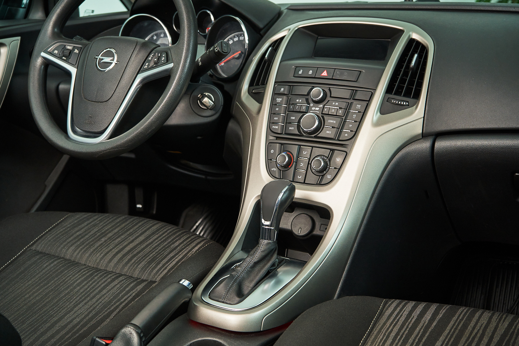 2011 Opel Astra III №5703414, Черный, 489000 рублей - вид 8