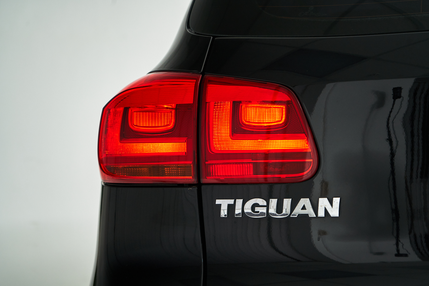 2012 Volkswagen Tiguan I Рестайлинг, Черный - вид 14