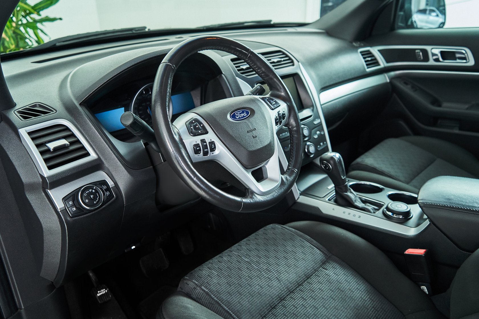 2013 Ford Explorer  №5832962, Черный, 1149000 рублей - вид 9
