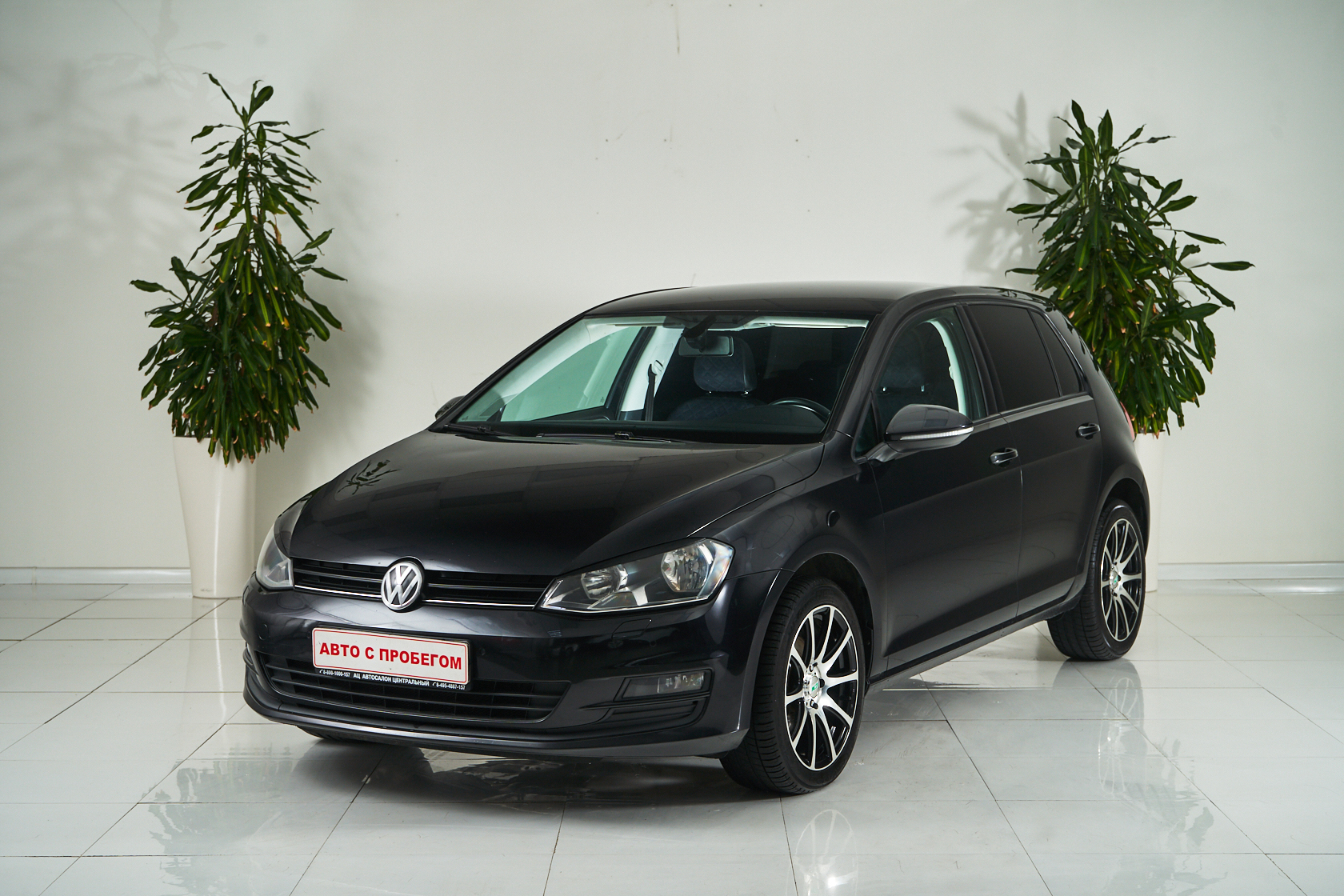 2013 Volkswagen Golf VII, Черный - вид 1