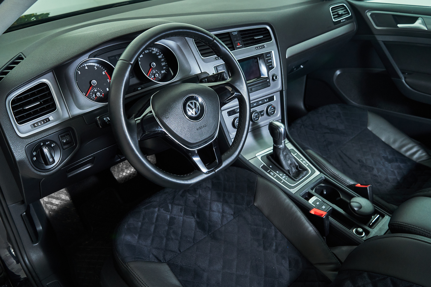 2013 Volkswagen Golf VII №5955899, Черный, 729000 рублей - вид 10