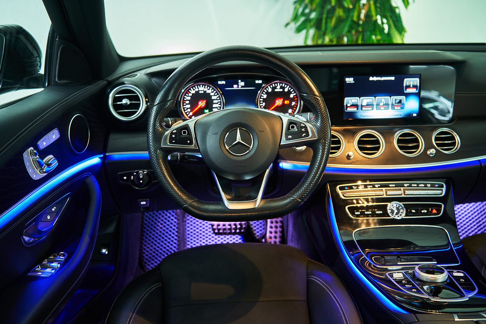 2016 Mercedes-Benz E-Класс V, Черный - вид 10
