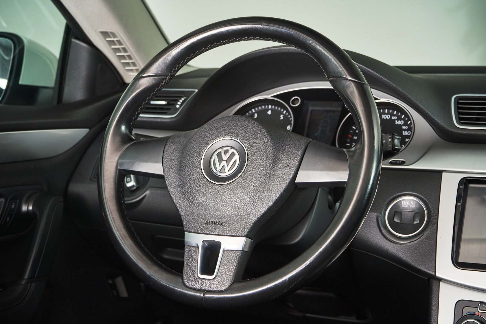 2011 Volkswagen Passat-cc I №6013110, Белый, 589000 рублей - вид 9