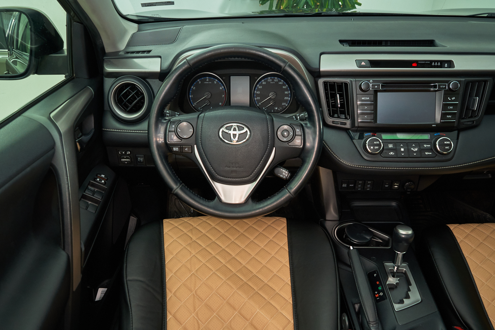 2016 Toyota Rav4 IV Рестайлинг №6033543, Коричневый, 1529000 рублей - вид 9