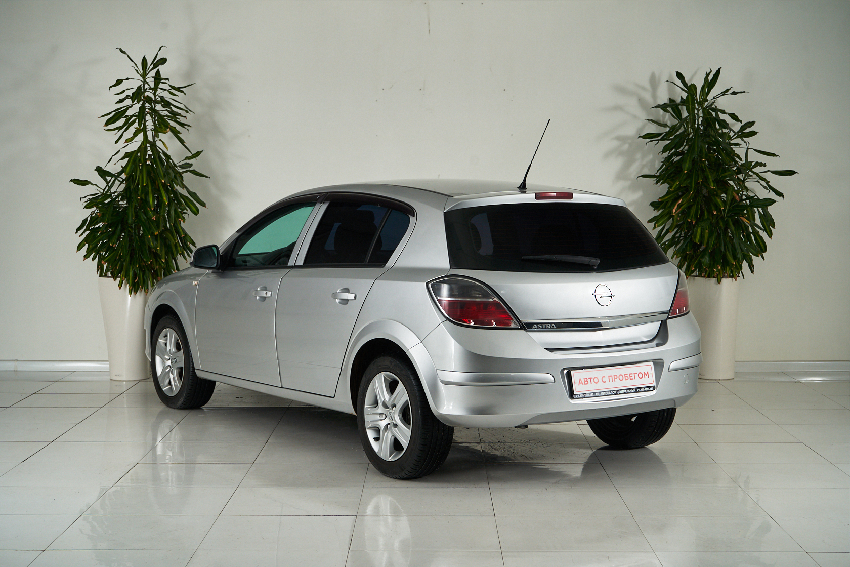 2010 Opel Astra III №6072602, Серебряный, 367000 рублей - вид 4