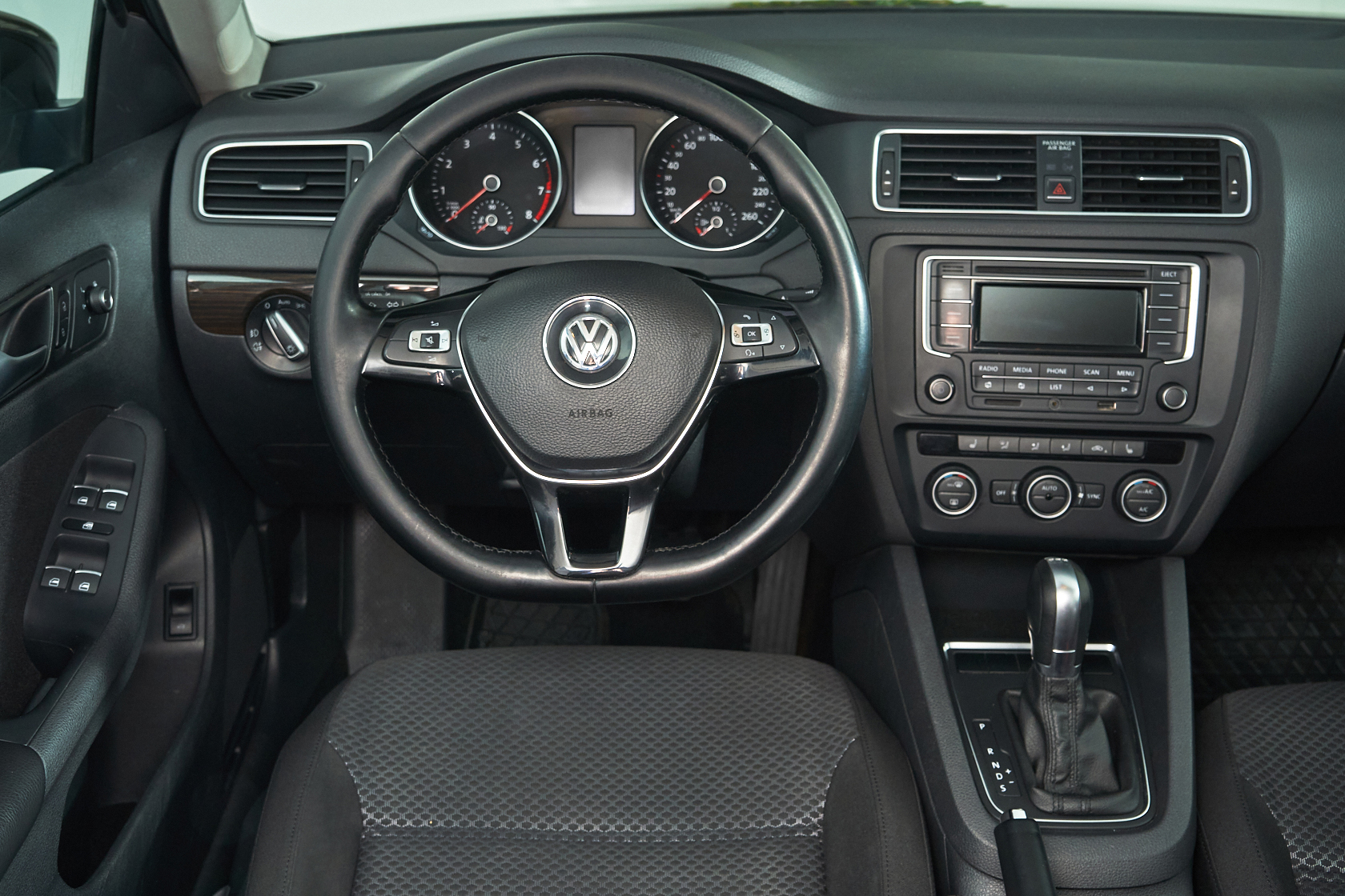 2014 Volkswagen Jetta VI, Коричневый - вид 9