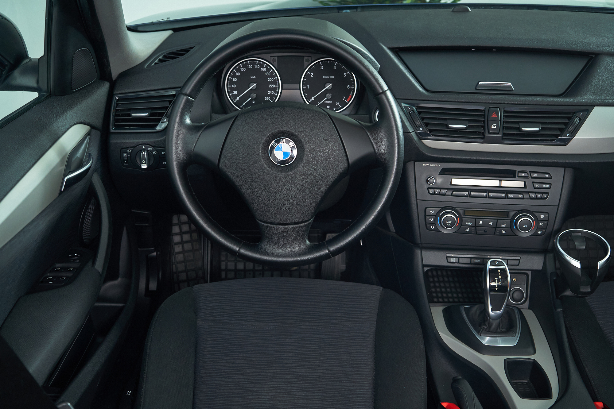 2012 BMW X1 I Рестайлинг №6294959, Синий, 949000 рублей - вид 9