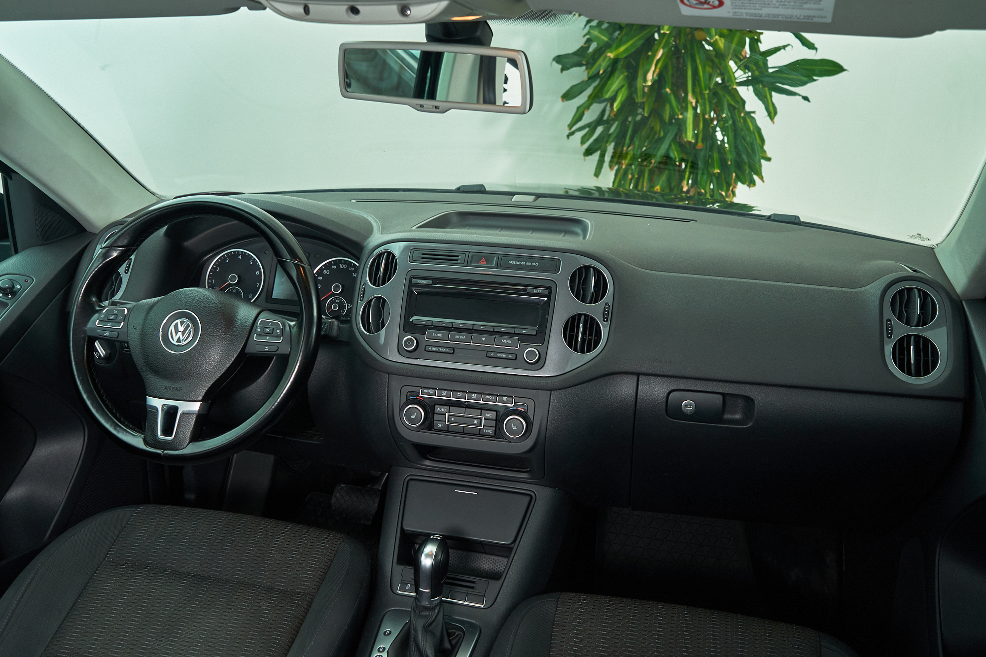2013 Volkswagen Tiguan I Рестайлинг, Черный - вид 7