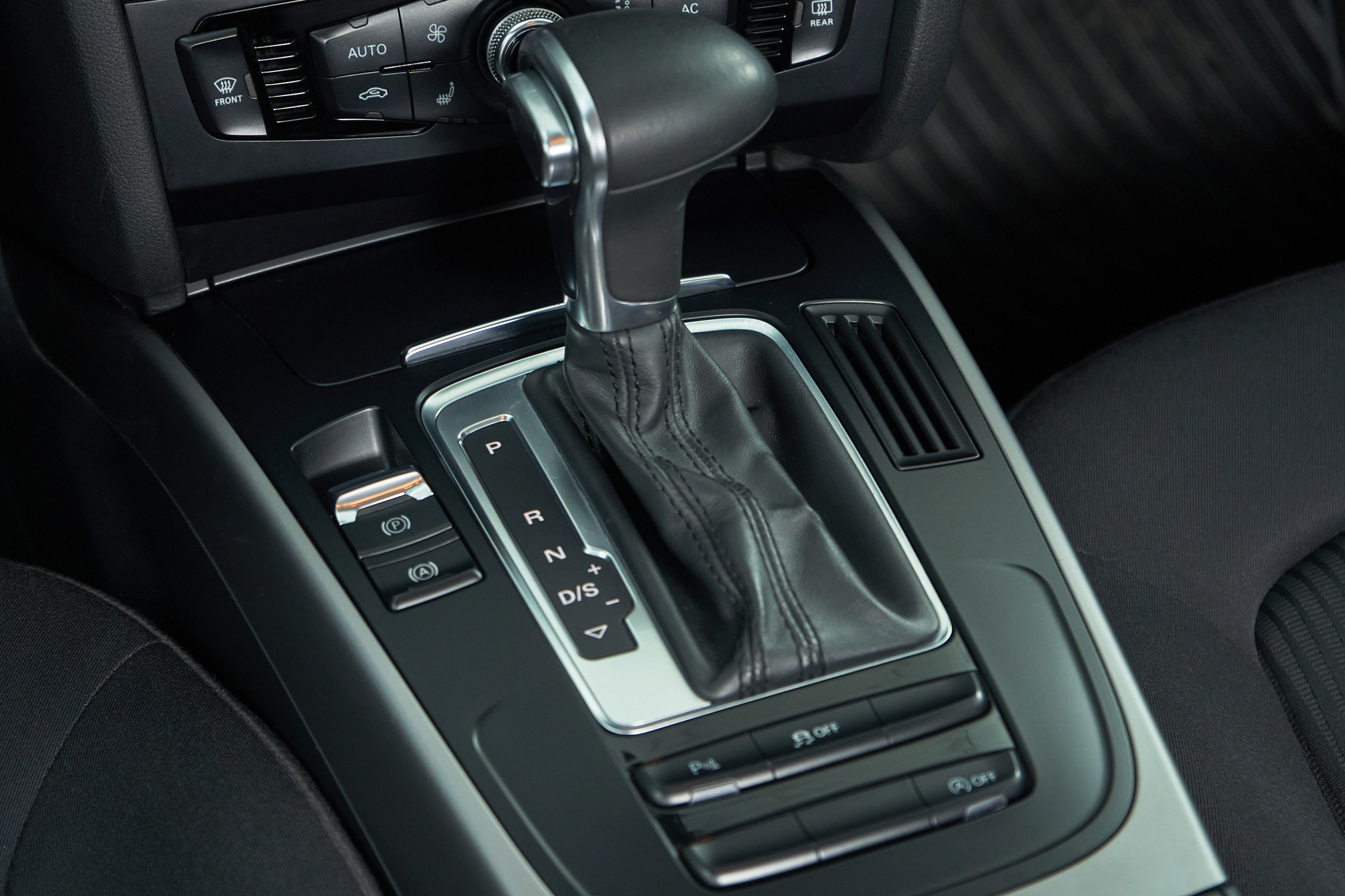2013 Audi A4 IV, Черный - вид 10