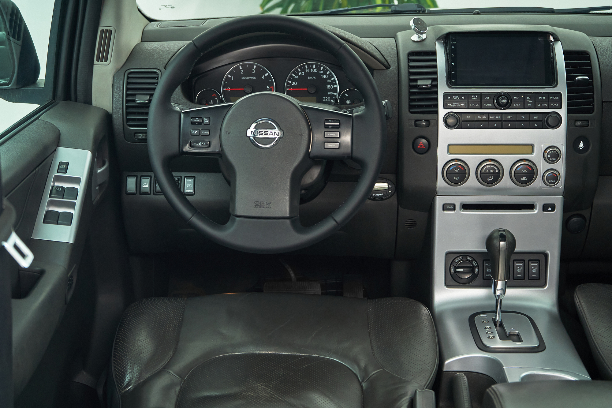 2008 Nissan Pathfinder III, Серебряный - вид 8