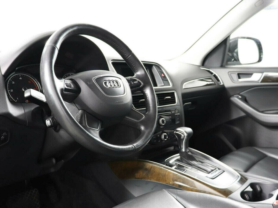 2013 Audi Q5 I, Черный металлик - вид 8