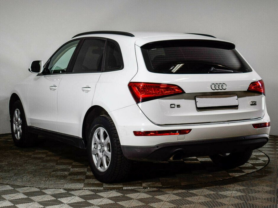 2014 Audi Q5 I №6394646, Белый металлик, 1438000 рублей - вид 3