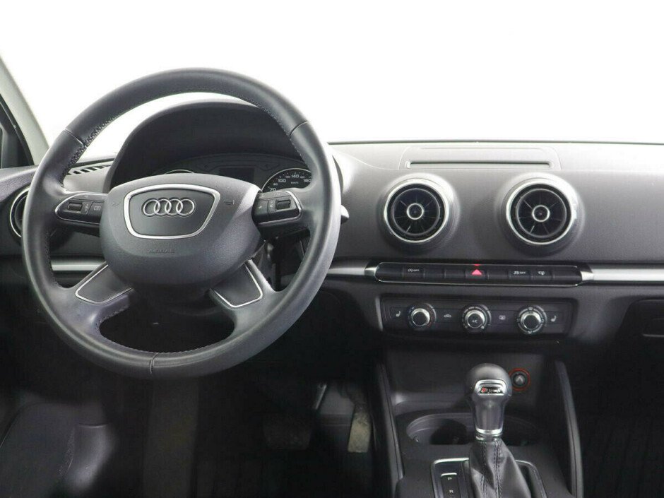 2013 Audi A3 II, Белый  - вид 6