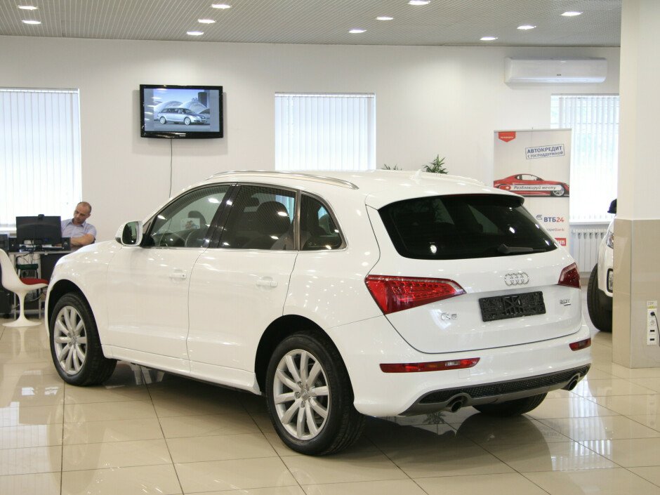 2009 Audi Q5 I №6394766, Белый , 664000 рублей - вид 3