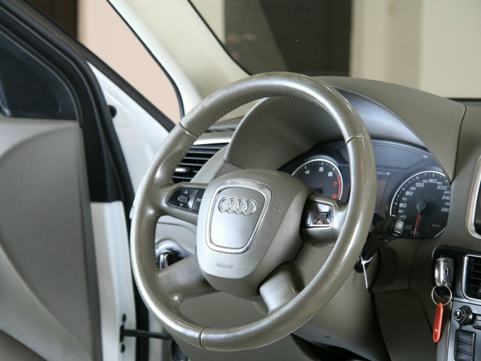 2009 Audi Q5 I, Белый  - вид 7