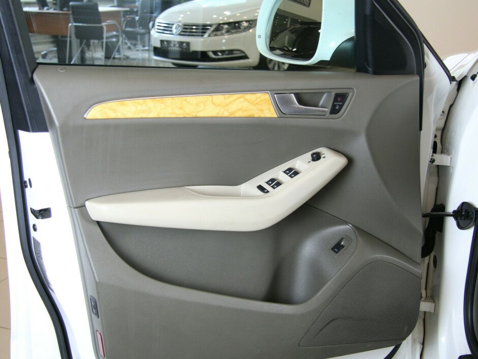 2009 Audi Q5 I №6394766, Белый , 664000 рублей - вид 10