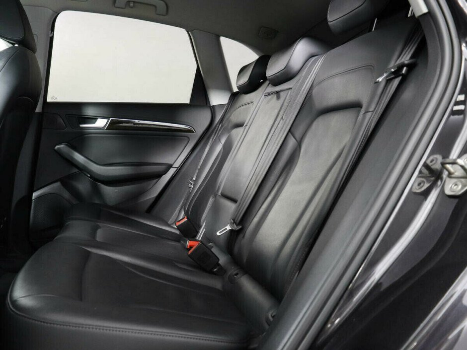 2013 Audi Q5 I, Черный металлик - вид 6