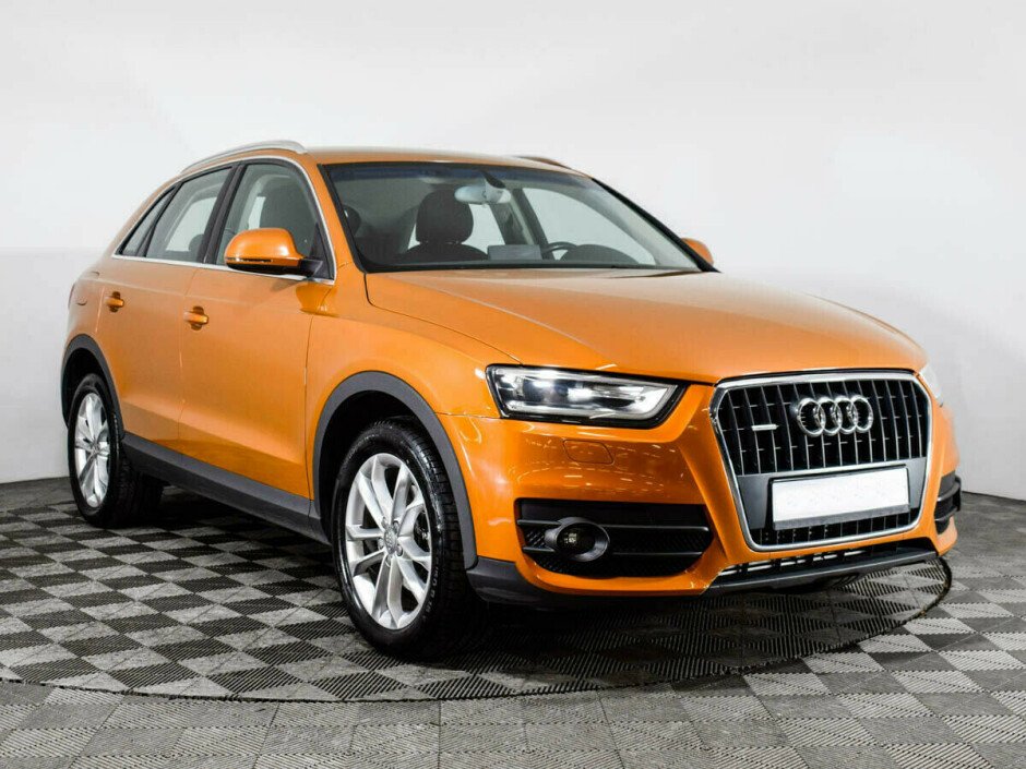 2013 Audi Q3 , Оранжевый металлик - вид 3