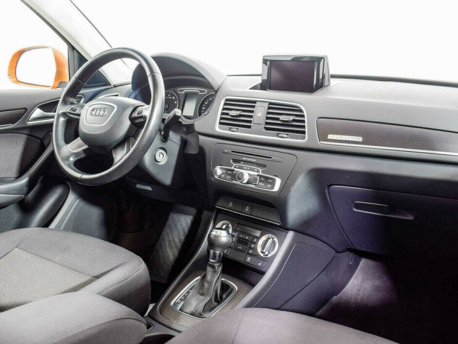 2013 Audi Q3 , Оранжевый металлик - вид 5