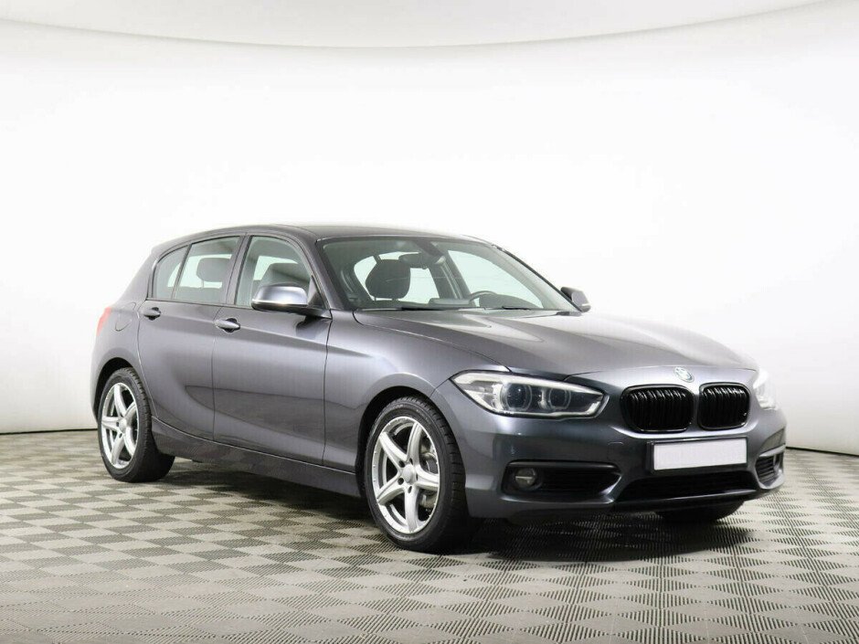 2017 BMW 1-seriya II, Серый металлик - вид 2