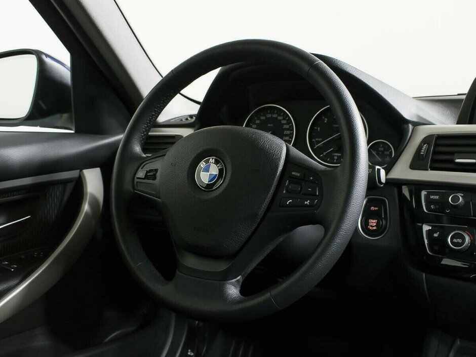 2016 BMW 3-seriya VI, Синий металлик - вид 8