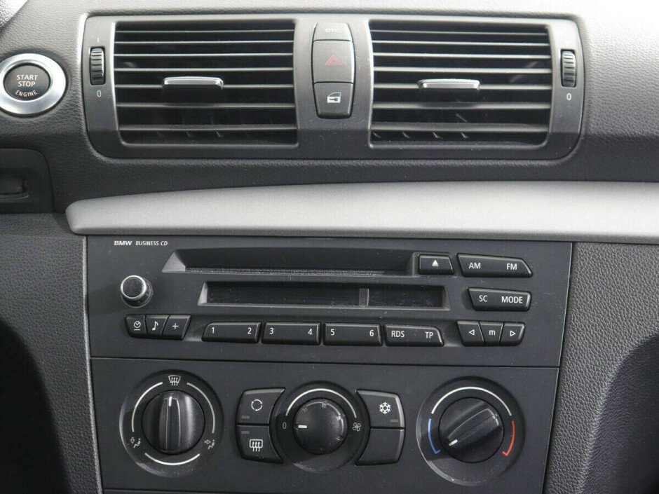 2011 BMW 1-seriya II, Белый  - вид 8