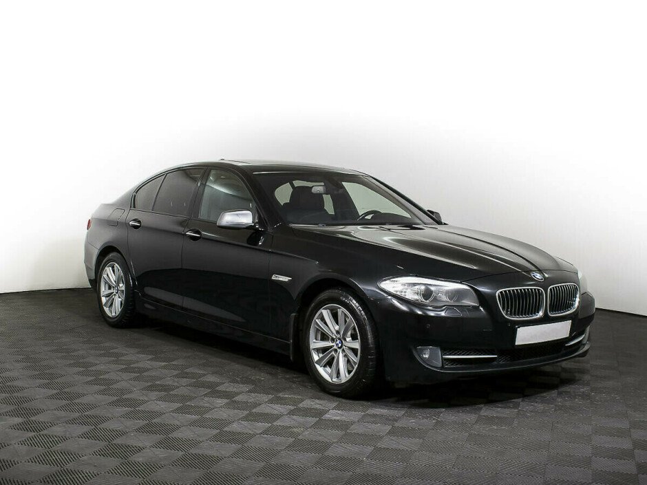 2010 BMW 5-seriya V, Черный металлик - вид 2
