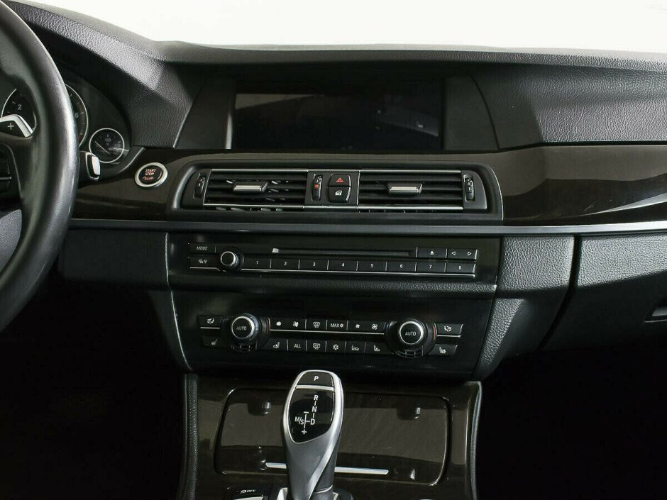2010 BMW 5-seriya V, Черный металлик - вид 9