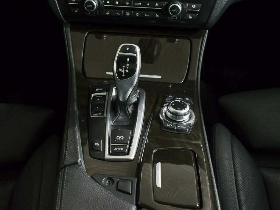 2010 BMW 5-seriya V, Черный металлик - вид 11