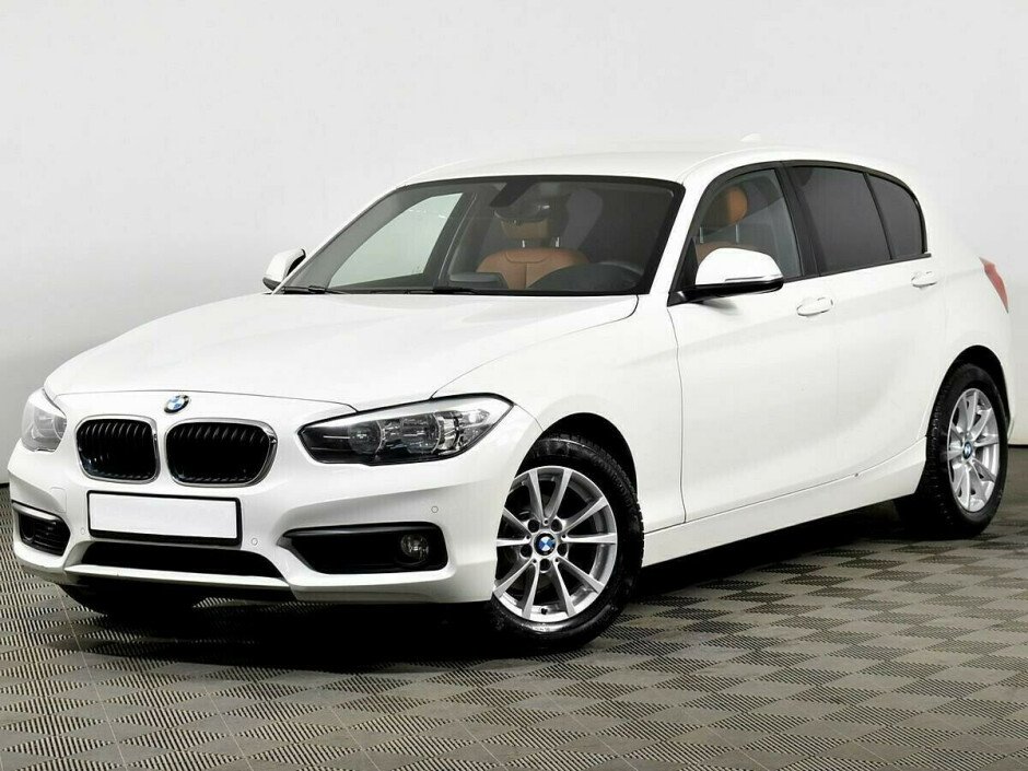 2017 BMW 1-seriya II, Белый металлик - вид 1
