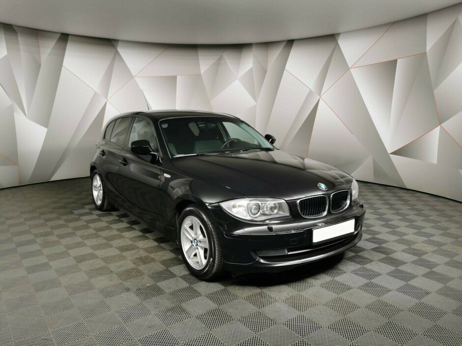 2010 BMW 1-seriya I, Черный металлик - вид 2