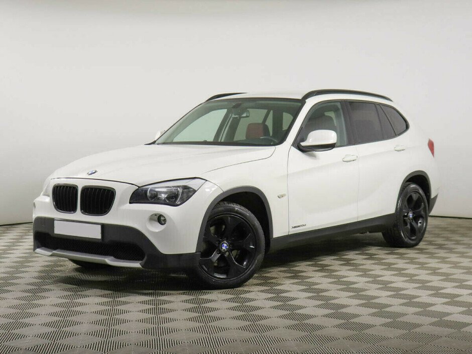2012 BMW X1 , Белый  - вид 1
