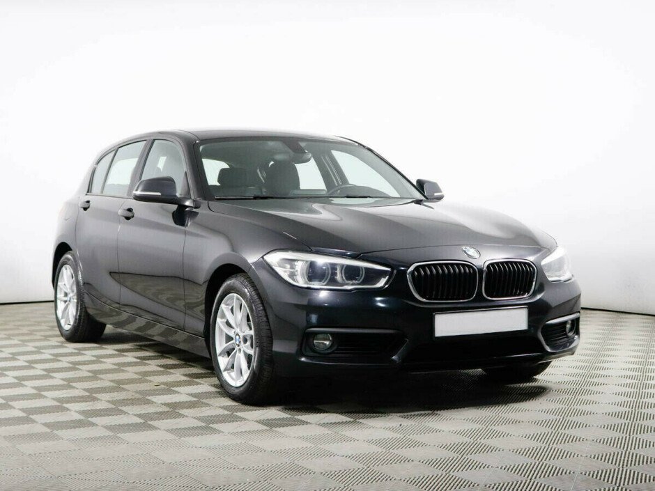 2016 BMW 1-seriya II, Черный металлик - вид 3