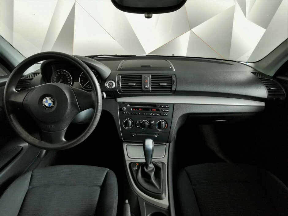 2011 BMW 1-seriya II, Черный металлик - вид 6
