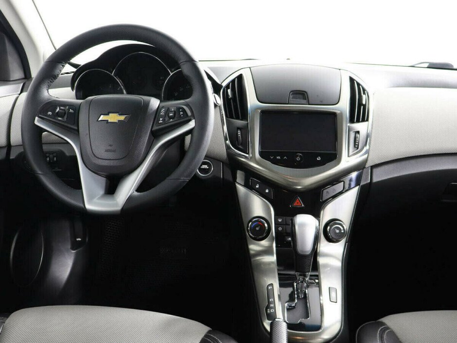 2013 Chevrolet Cruze I, Серебряный металлик - вид 5